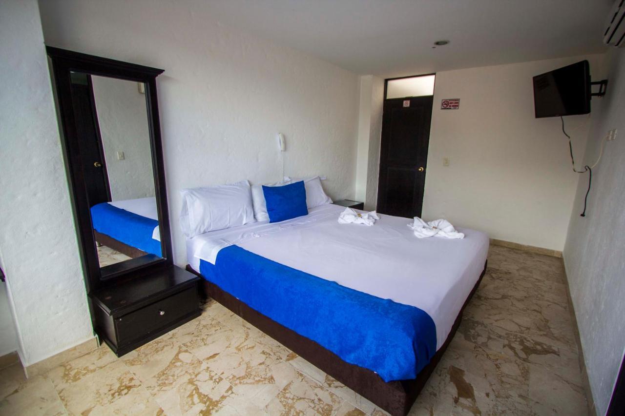Blue Star Hotel Melgar Exterior photo