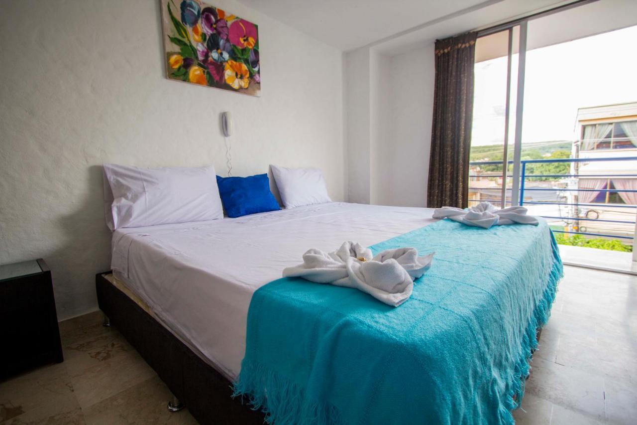 Blue Star Hotel Melgar Exterior photo