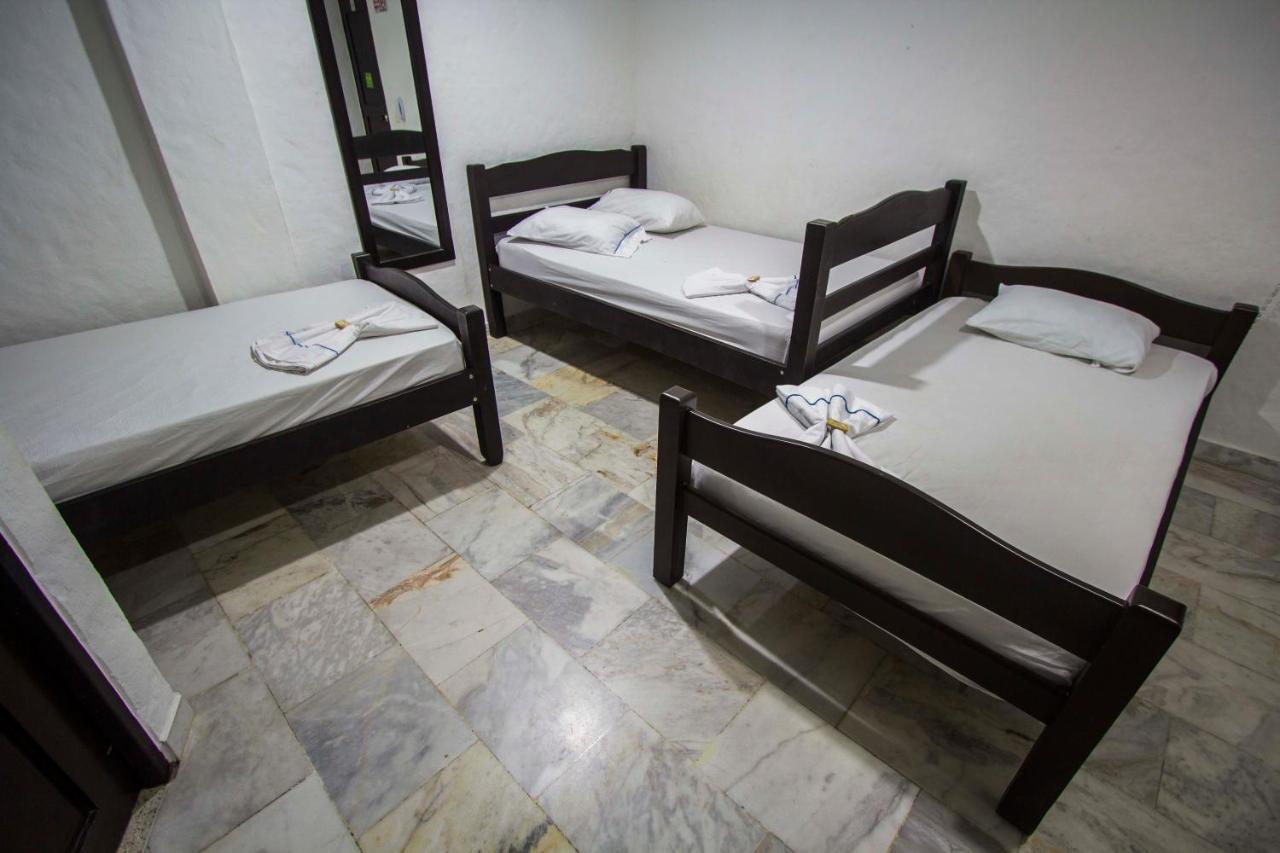 Blue Star Hotel Melgar Exterior photo
