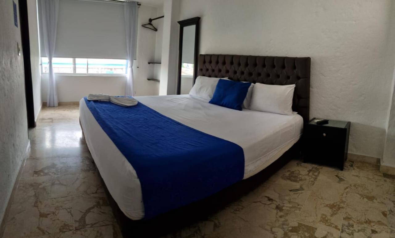 Blue Star Hotel Melgar Exterior photo